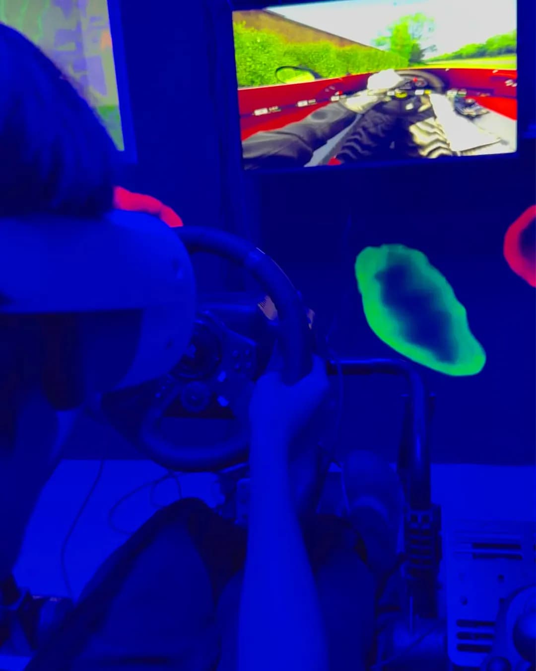 Simulador de manejo de realidad virtual en Mega VR